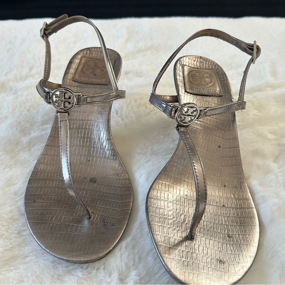 TORY BURCH METALLIC SILVER LEATHER SANDAL